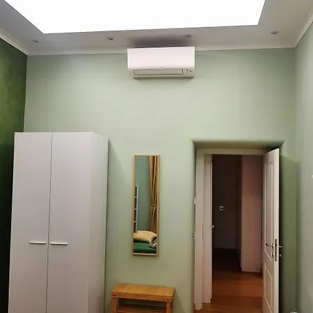 Chez Pierre Tourist Apartment